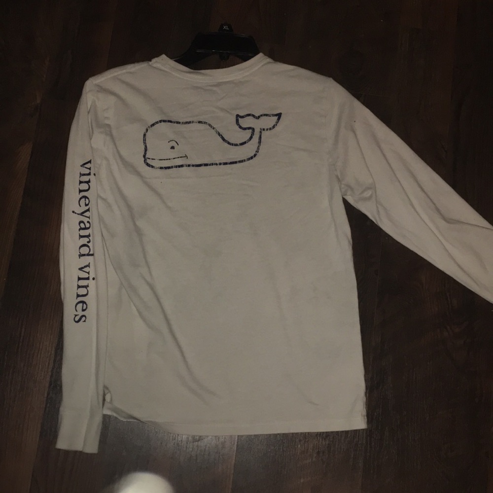 Vineyard vines long sleeve tee